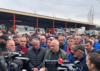 ​Punëtorët e “Pastrimit” kërkojnë rritje pagash