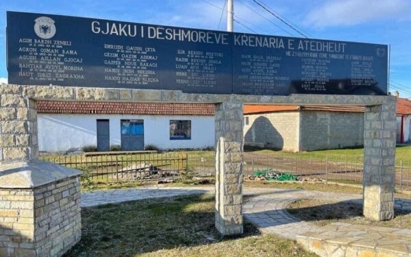 24 vjet nga masakra në Rogovë të Hasit