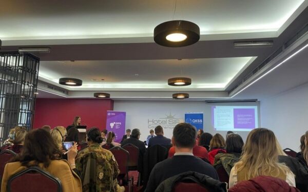 Rriten rastet e raportuara të dhunës gjinore dhe kërkesat për urdhëra mbrojtës