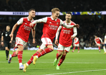 Arsenali bën edhe një hap pozitiv drejt titullit