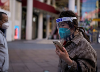 Kina thotë se 80 për qind e popullsisë është infektuar me koronavirus