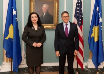 Osmani e Kurti nesër e presin në takim Cholletin