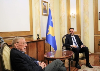 Konjufca: Walker pa ju trembur syri i pati thënë Millosheviçit të vërtetën