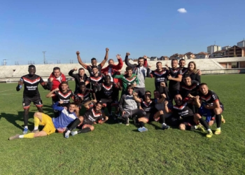 FC Phoenix forcohet edhe me tre lojtarë!