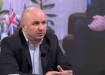 Ukaj, skeptik se do të ketë një marrëveshje Kosovë – Serbi në afate të përcaktuara