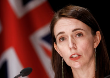 Dorëhiqet kryeministrja e Zelandës së Re