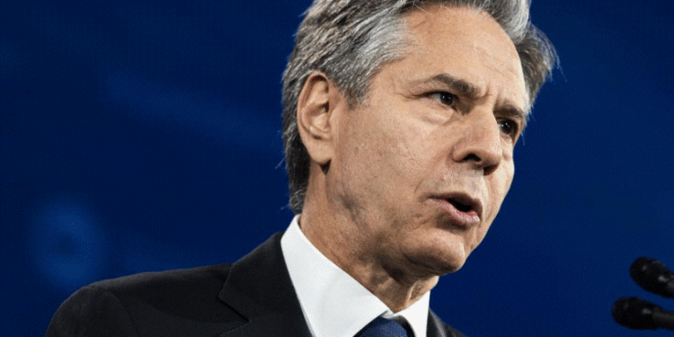 Blinken nis udhëtimin në Lindjen e Mesme mes valës së dhunës