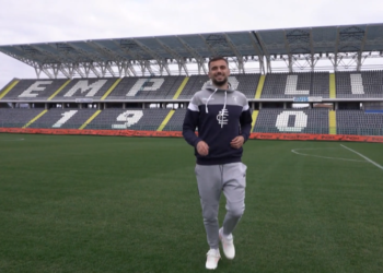 Mesfushori shqiptar bën lëvizje gjatë merkatos | Nedim Bajrami bëhet me ekip të ri, mbetët në Serie A