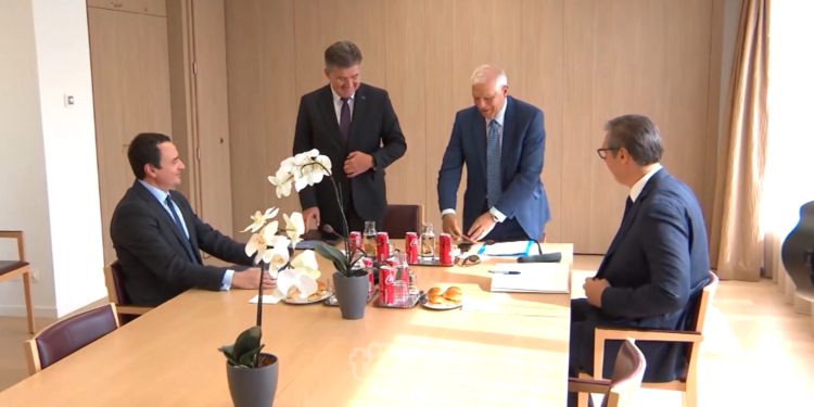 Viti i ri me presion ndërkombëtar