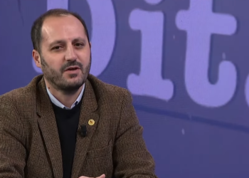 Cana: Kurti ka një qasje populiste, si duket do ta nënshkruajë Asociacionin