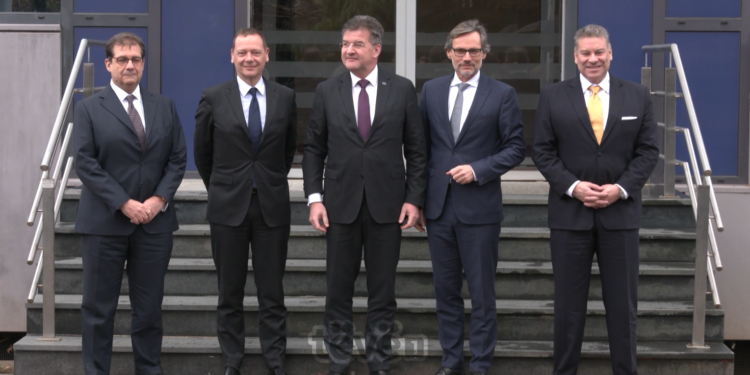 Rritet presioni për marrëveshje