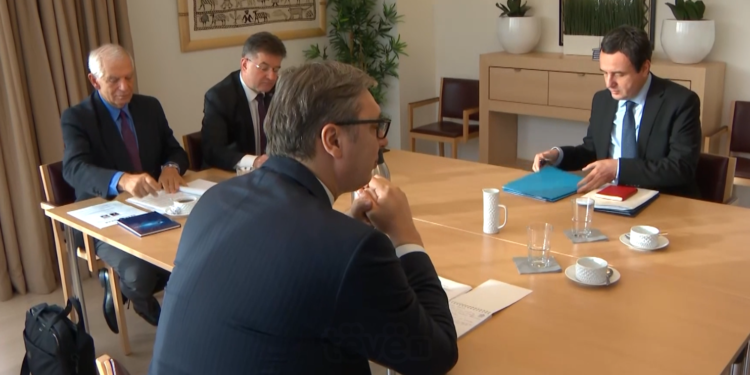 Nënshkrimi i planit franko-gjerman mund të sjell ndryshim të qëndrimeve