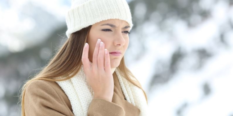 Shtatë mënyra si të parandaloni lëkurën e thatë gjatë dimrit