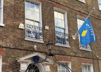 Ambasadori i Kosovës në Londër: Serbia po bën spastrim etnik, BE-ja po hesht