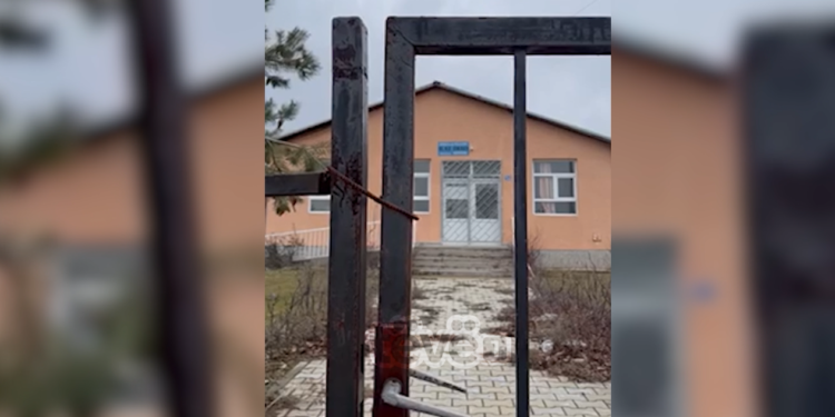 Mbyllja e shkollës në Krivenik të Hanit të Elezit