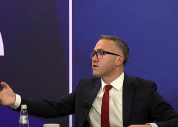 Zulfaj sqaron deklaratën e Kurtit për Ivanoviqin