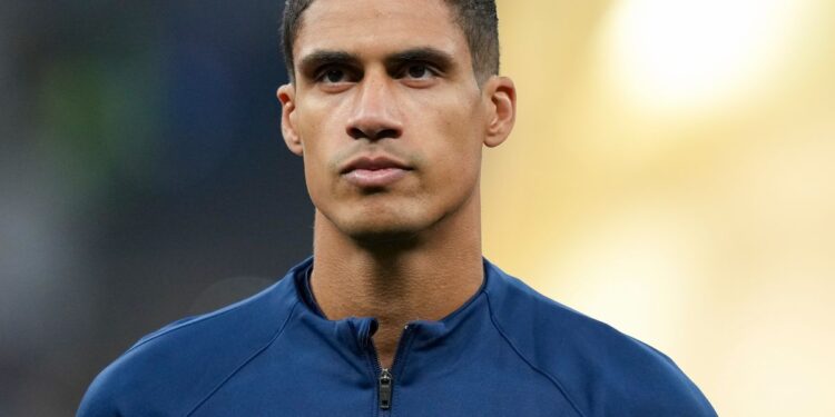 Lajm i keq për Francën, Varane mendon tërheqjen