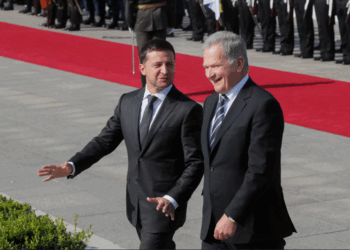 Finlanda do t’i dërgojë në Ukrainë tri tanke Leopard 2