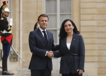 Macron uron Kosovën për 15-vjetorin e Pavarësisë