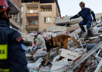 Grupi i ndihmës izraelite largohet nga Turqia për shkak të kërcënimit
