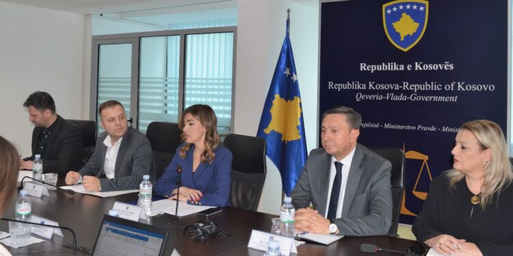 Në MD nuk pajtohen për kthimin në punë të zyrtarëve për rastin e mostrave të Deharit