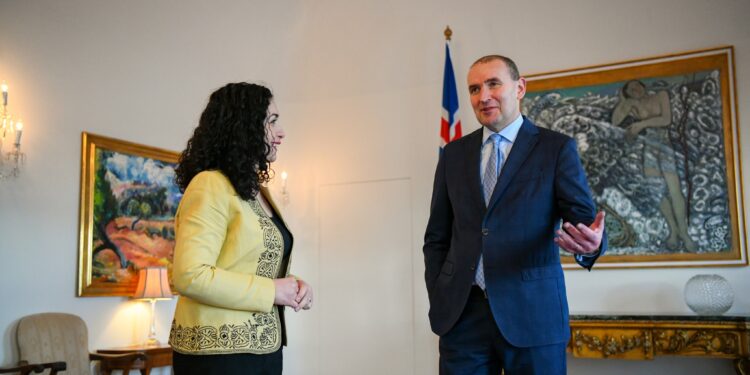 Osmani dhe presidenti i Islandës: Jemi për Evropë paqësore