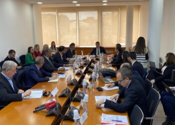 Shtyhet raportimi i AKP-së para Komisionit për Buxhet në lidhje me pronat