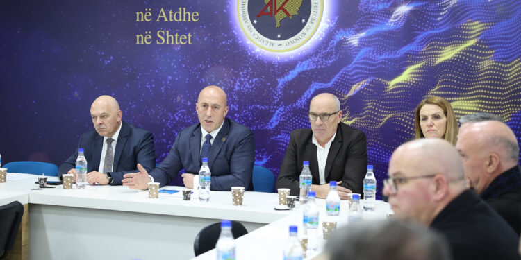 AAK kërkon nga Kurti ta pranojë propozimin franko-gjerman