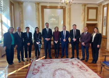 Konjufca takon deputetë nga Shqipëria: Të unifikuar drejt BE-së e brenda NATO-s