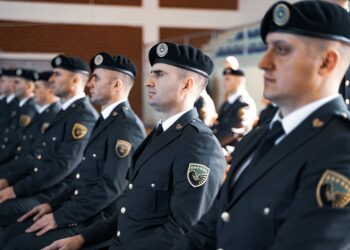 FSK-së i shtohen 31 oficerë të rinj, Mehaj: Jeni shtylla e ndërtimit të FSK-së