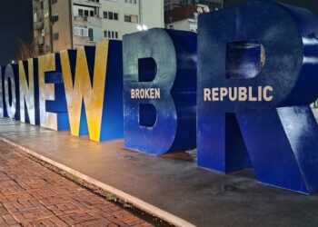 NEWBORN-i në protestë “kundër copëtimit të Republikës”