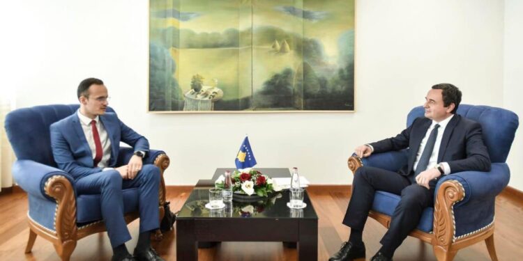 Lajmërohet Alban Hyseni pasi u ndal nga autoritetet serbe në kufi