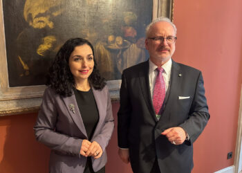 Osmani dhe presidenti i Letonisë flasin për të çuar përpara procesin e anëtarësimit të Kosovës në KiE