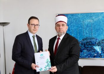 BIK grumbullon mbi 400 mijë euro ndihmë për Turqinë