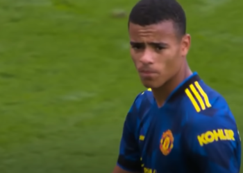 E akuzuan për përdhunim, ia shkatërruan karrierën  | Futbollisti anglez shpallet i pafajshëm