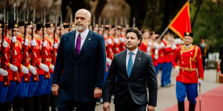 Abazoviq e Rama me mesazh për Kurtin e Vuçiqin para takimit në Bruksel