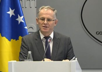 Bislimi e fajëson BE-në për moszbatimin e Marrëveshjes për Energjinë në veri