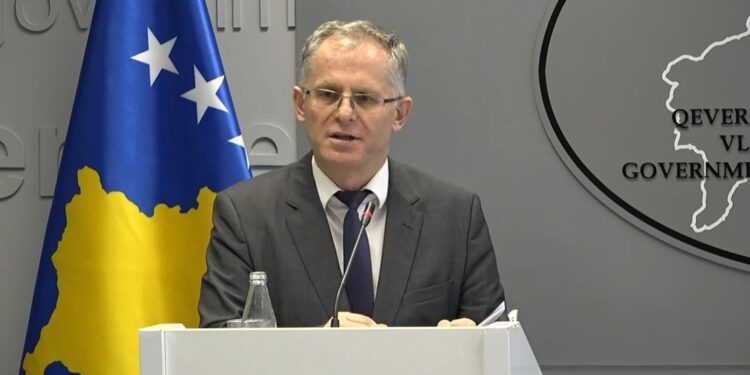 Bislimi e fajëson BE-në për moszbatimin e Marrëveshjes për Energjinë në veri