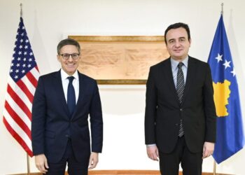 Chollet pas bisedës me Kurtin: Mbështesim propozimin e BE-së