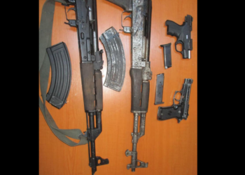 Sekuestrohen katër armë zjarri në Prishtinë, hapet rast ndaj tre të dyshuarve