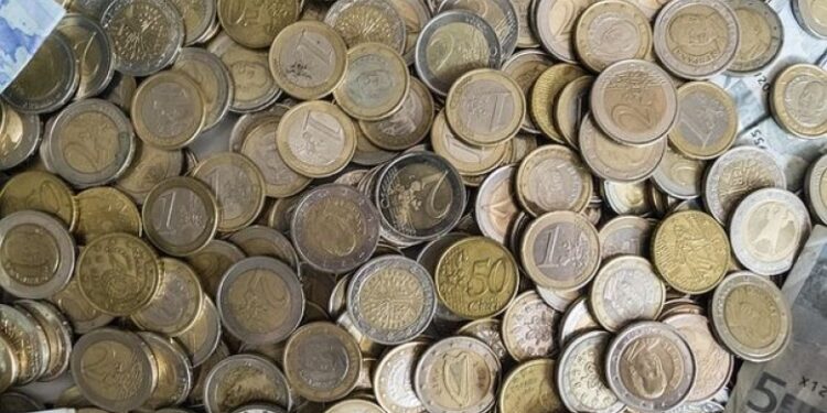 Raportohen tri raste të parave të falsifikuara në Prishtinë