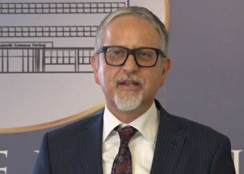 Vitia për koeficientin: Si mjek e ministër do të doja paga më të larta për stafin shëndetësor