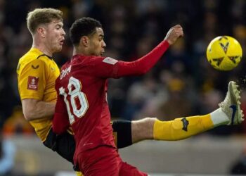 Formacionet zyrtare të Wolverhampton dhe Liverpoolit