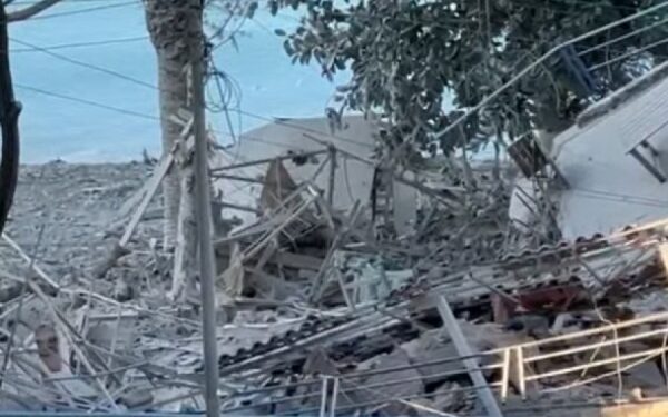 Hidhet me tritol në erë, një hotel në Sarandë