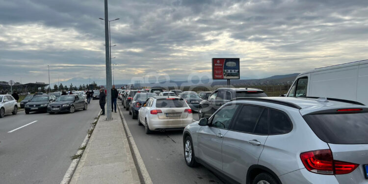 Alarm për bombë në Aeroportin e Prishtinës