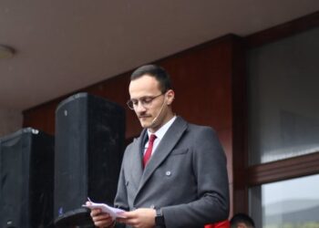 Kryetari i Gjilanit, deputeti Aliu dhe drejtori i Kadastrës ndalohen në hyrje të Serbisë