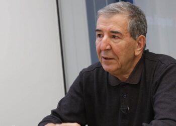 “Si korbat në stërvinë”, Avni Dehari komenton fjalimin e Hisen Berishës, mohon se doli nga Kuvendi për shkak të tij