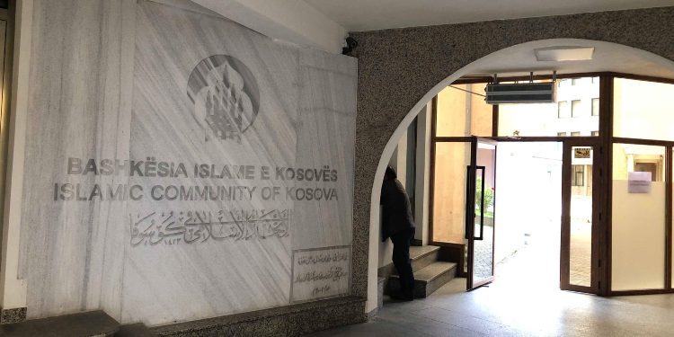 BIK-u grumbullon mbi 123 mijë euro për të prekurit nga vërshimet në Mitrovicë e Skenderaj