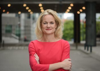 Cramon uron pavarësinë e Kosovës: Krenare që BE-ja ju ka përkrahur në çdo hap të rrugës