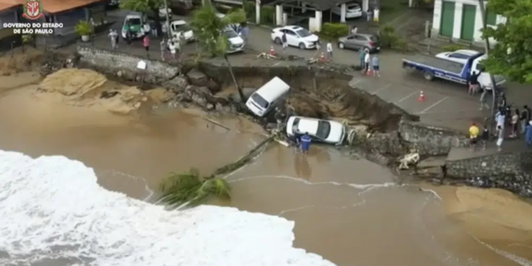 Përmbytje në Brazil, 36 të vdekur e dhjetëra të zhdukur